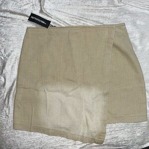 Pretty little thing skirt